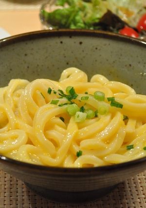 簡単シンプルな釜玉うどん-レシピのメイン写真