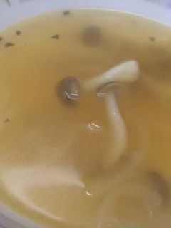 しめじコンソメスープ-レシピのメイン写真