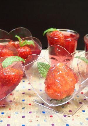 ホワイトデー♡卵パックでいちごゼリー♡-レシピのメイン写真