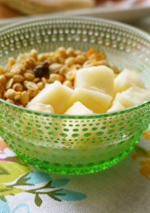 朝食に☆林檎シリアルヨーグルト-レシピのメイン写真