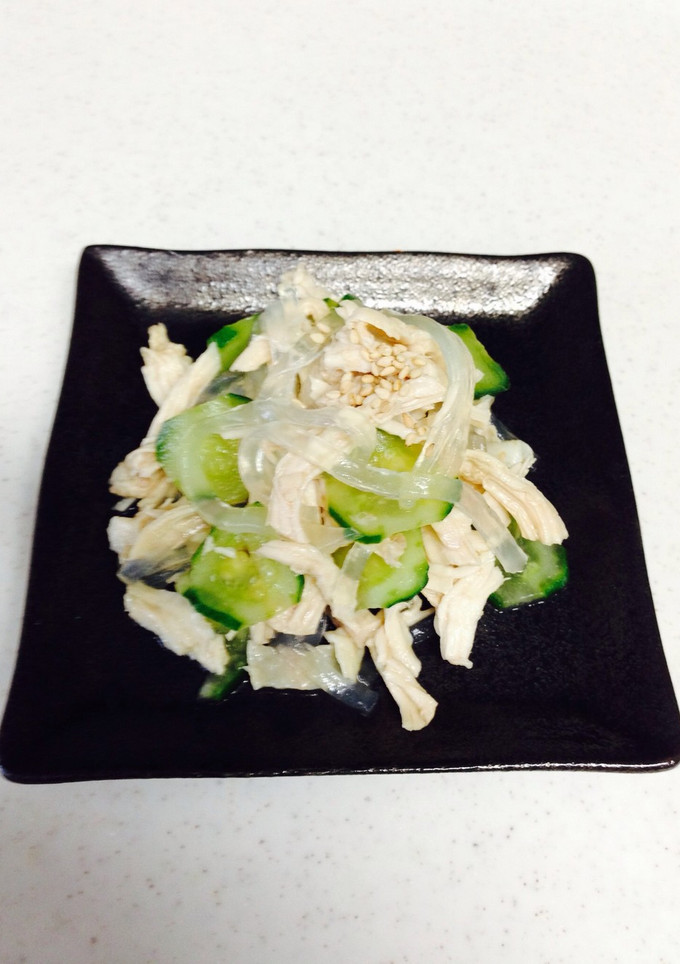 簡単♪鶏胸肉と胡瓜くずきりの酢の物-レシピのメイン写真