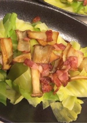 キャベツとキノコとベーコンのサラダ♡-レシピのメイン写真