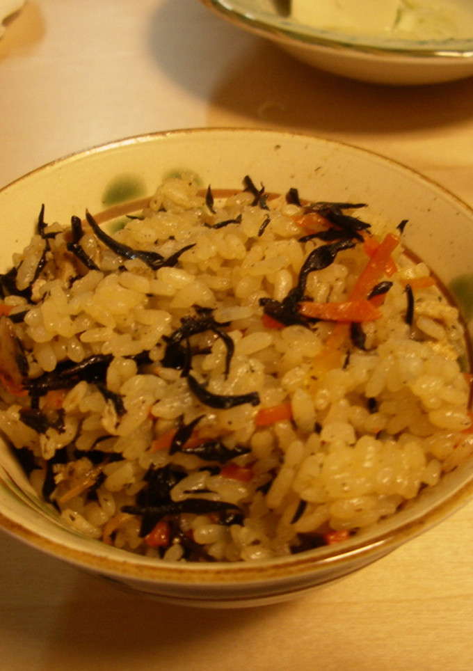 ひじきの炊き込みご飯-レシピのメイン写真