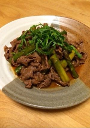 牛肉とアスパラのコチュジャン煮-レシピのメイン写真
