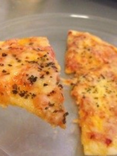 トルティーヤde薄焼きチーズピザ〜カリ旨-レシピのメイン写真