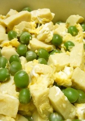 えんどう豆と高野豆腐の卵とじ-レシピのメイン写真