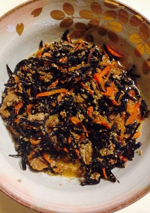 ＊胡麻＊でコクＵＰ!ひじきの胡麻煮-レシピのメイン写真