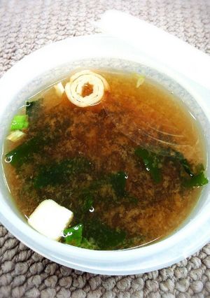 お弁当に味噌汁♪-レシピのメイン写真