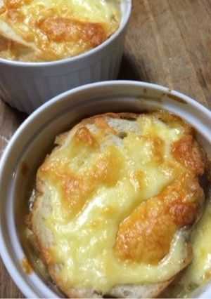 ✴︎母の味✴︎オニオングラタンスープ-レシピのメイン写真