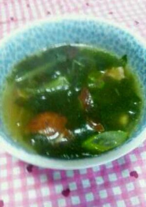 干椎茸入の中華ワカメスープ-レシピのメイン写真