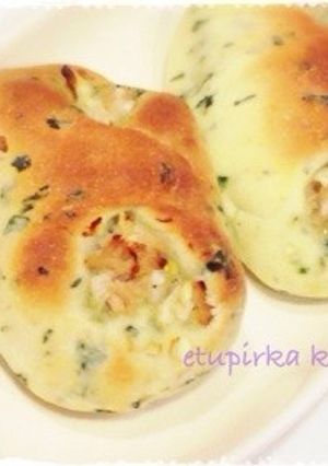 ほうれん草を練り込んだツナパン-レシピのメイン写真
