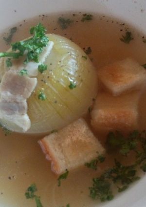 丸ごと玉ねぎスープ-レシピのメイン写真