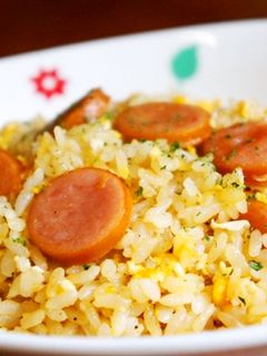 時短簡単ランチ☆卵とウインナーの炒めご飯-レシピのメイン写真