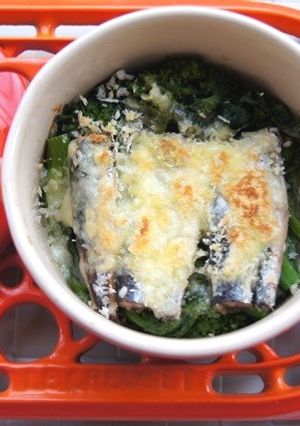オイルサーディンと菜の花のチーズ焼き-レシピのメイン写真