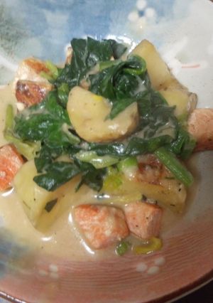 鮭とほうれん草とじゃが芋のクリーム煮-レシピのメイン写真