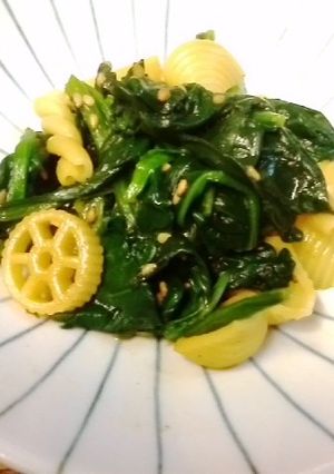 ほうれん草とマカロニのごま和え-レシピのメイン写真