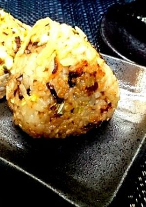 浅漬け混ぜ焼きおにぎり-レシピのメイン写真