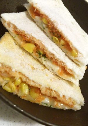 離乳食後期～＊野菜入りピザ風サンドイッチ-レシピのメイン写真