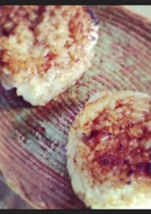 焼きオニギリ(焼肉のタレ)-レシピのメイン写真