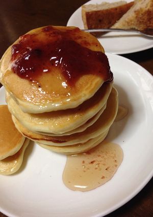 モチモチ！食べ応えのあるパンケーキ-レシピのメイン写真