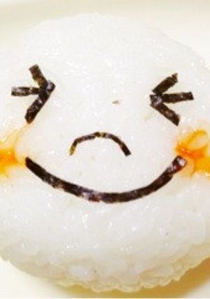 超簡単♬ムーンおにぎり-レシピのメイン写真