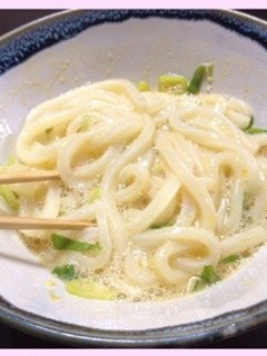 簡単すぎる釜玉うどん♩-レシピのメイン写真