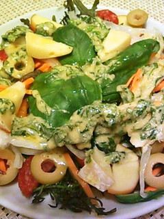 野菜サラダ♪バジルマヨネーズドレッシング-レシピのメイン写真