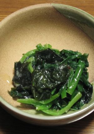 ニラとワカメの辛し酢味噌和え-レシピのメイン写真