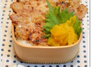 ラップですぐ漬かる　豚ロース肉の味噌漬け-レシピのメイン写真