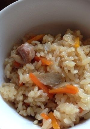 鶏ごぼうの炊き込みご飯-レシピのメイン写真