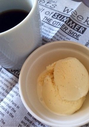 牛乳たっぷりバニラアイスクリーム-レシピのメイン写真