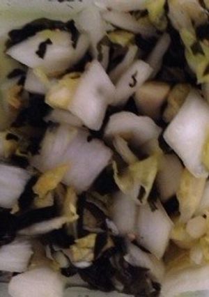簡単白菜orキャベツとしそワカメの漬物-レシピのメイン写真