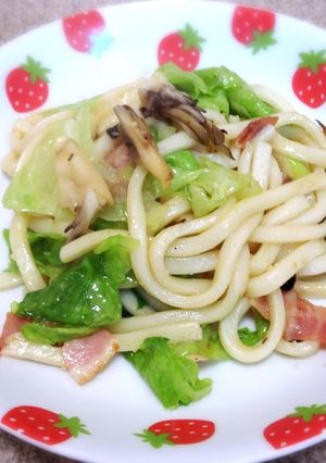 薄口しょうゆで和風うどんペペロンチーノ♪-レシピのメイン写真