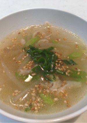 鶏皮☆モヤシスープ-レシピのメイン写真