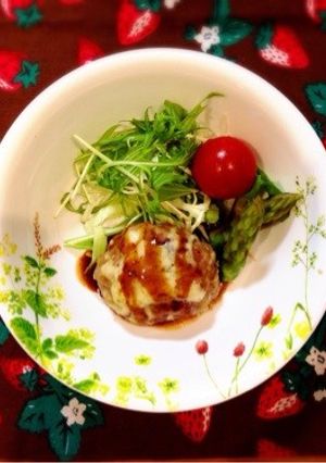 チーズハンバーグ。隠し味で。-レシピのメイン写真