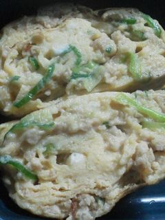 余った鶏そぼろで卵焼き-レシピのメイン写真