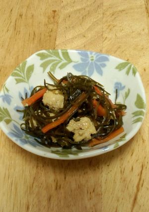 きざみ昆布と鶏ひき肉の炒め煮-レシピのメイン写真
