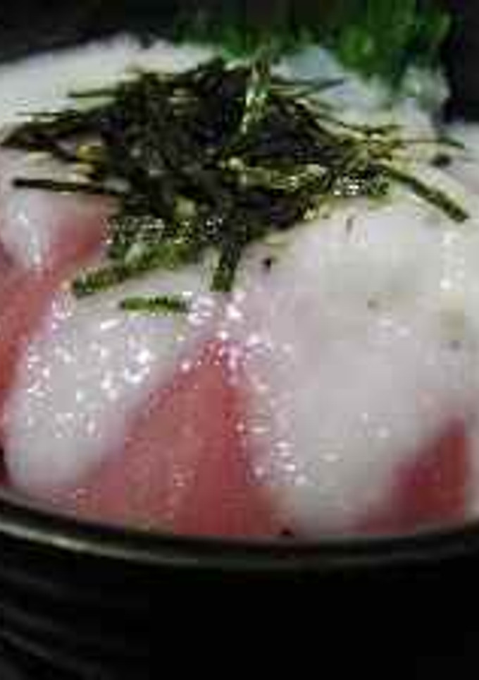 イカとアボカドとマグロのやまかけ丼-レシピのメイン写真