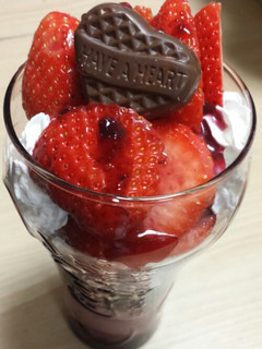 お家でイチゴパフェ♪-レシピのメイン写真