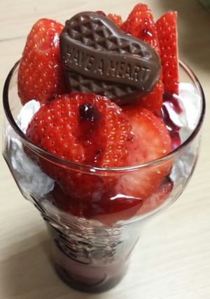 お家でイチゴパフェ♪-レシピのメイン写真