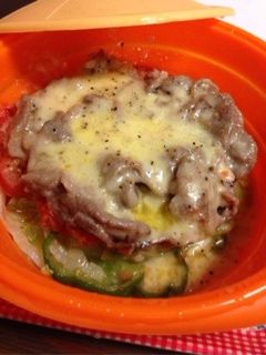 かんたんレンチン♡豚肉と野菜のチーズ蒸し-レシピのメイン写真