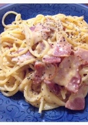 あまりの卵とあわせて、濃厚カルボナーラ-レシピのメイン写真