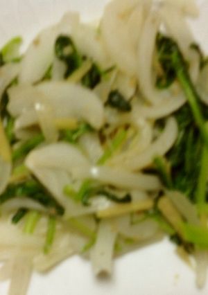 ルッコラの炒め胡麻和え-レシピのメイン写真