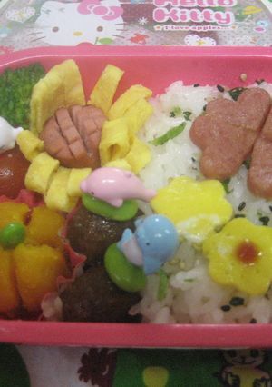 春の遠足　お花のお弁当-レシピのメイン写真