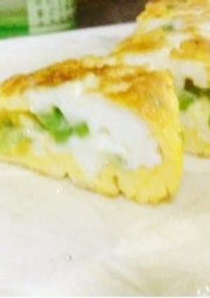 お弁当に♡スナップエンドウの卵焼き-レシピのメイン写真