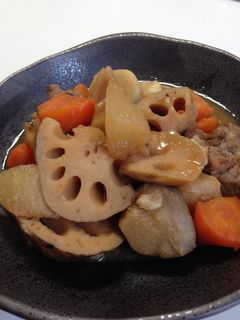 根菜たっぷり!鶏ももの照り煮☆-レシピのメイン写真