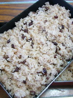 餅とあずき缶deもち米いらずのお赤飯-レシピのメイン写真