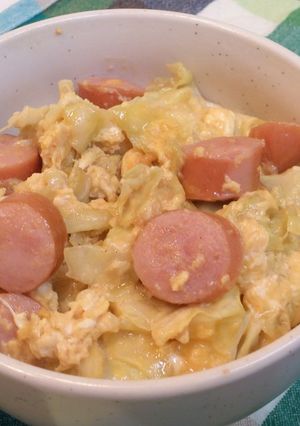 ♪春キャベツとウインナーのオイマヨ丼♪-レシピのメイン写真