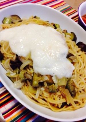 ナスとしめじのトロトロ山芋和風パスタ-レシピのメイン写真