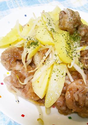 お手軽★ 豚こま肉で♪豚じゃがもやし-レシピのメイン写真